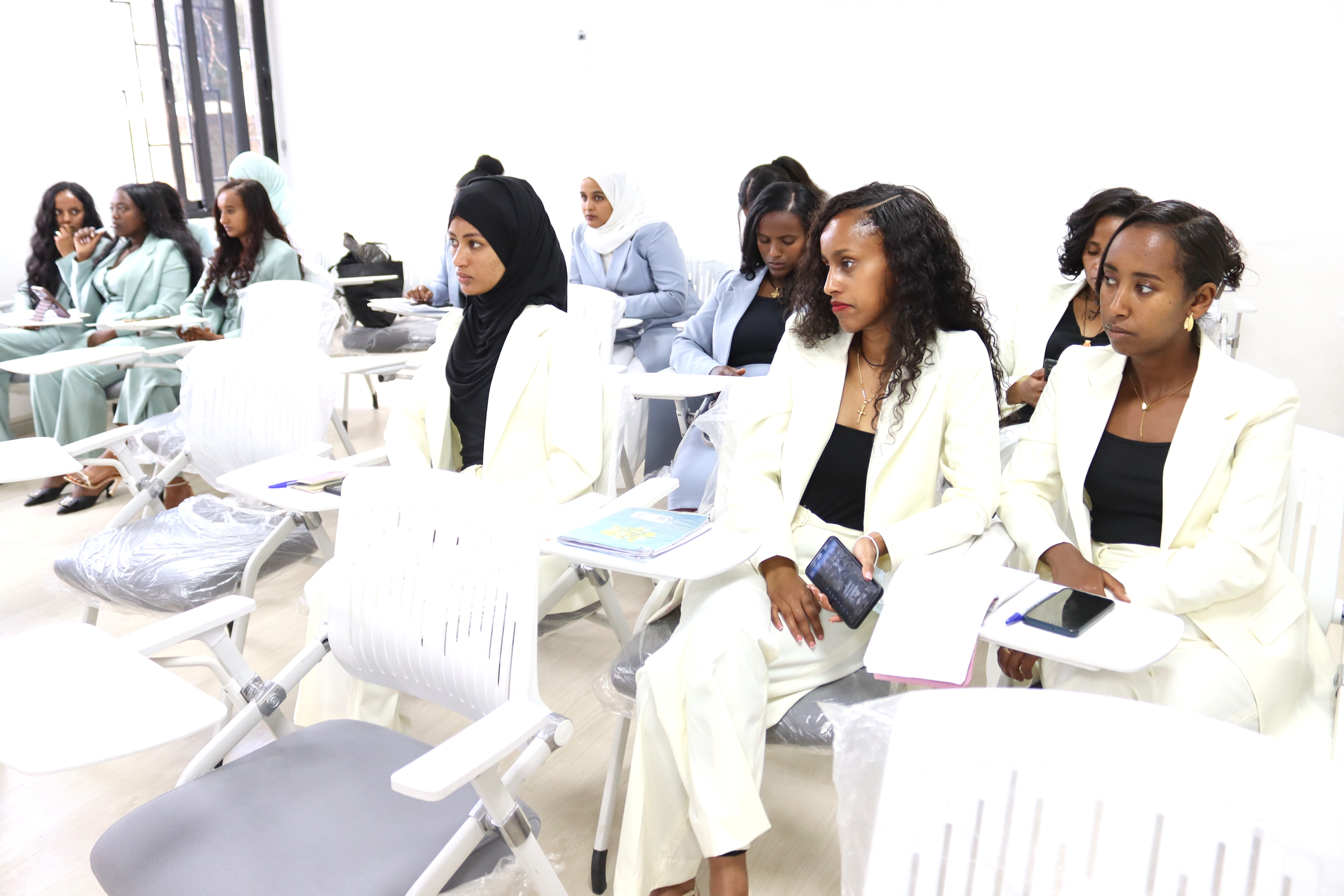 Class of 2026 Successfully Defends Research Projects