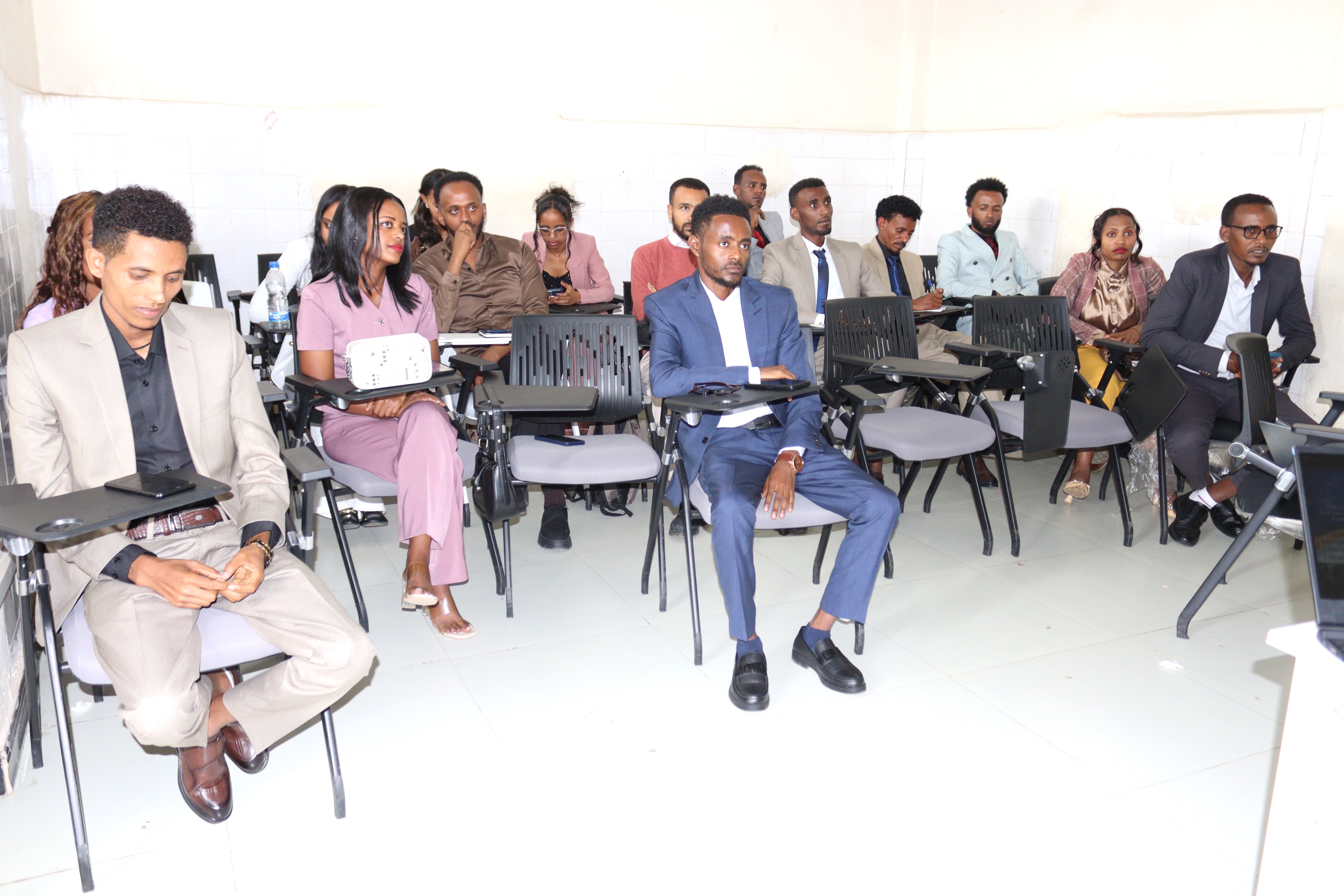 Class of 2026 Successfully Defends Research Projects